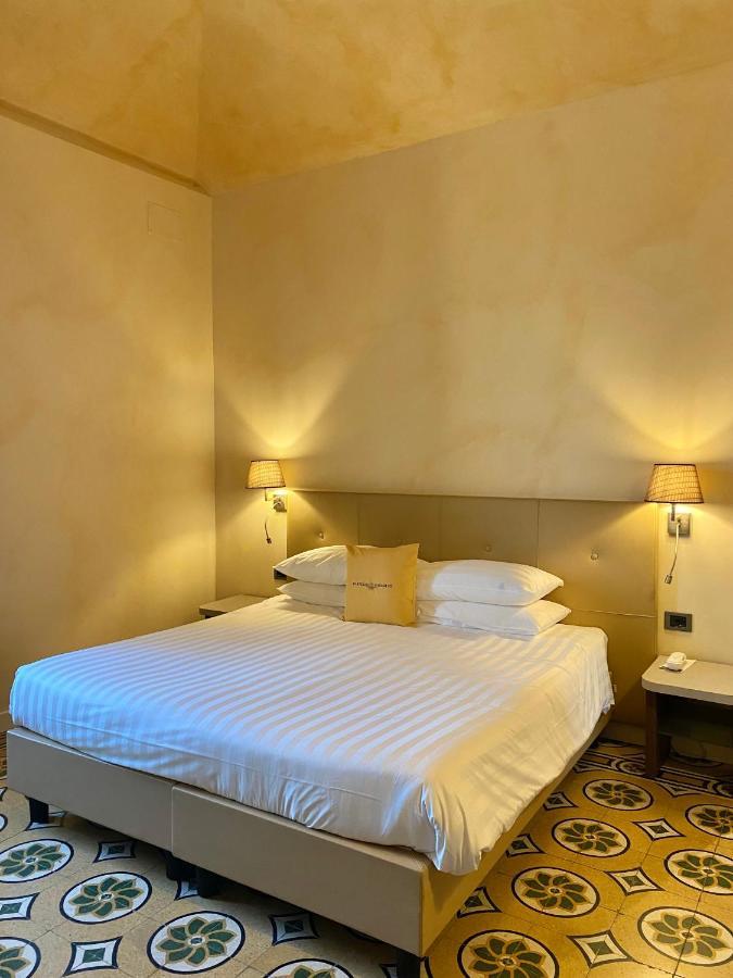 Relais & Spa Castello Di Casiglio Erba Chambre photo