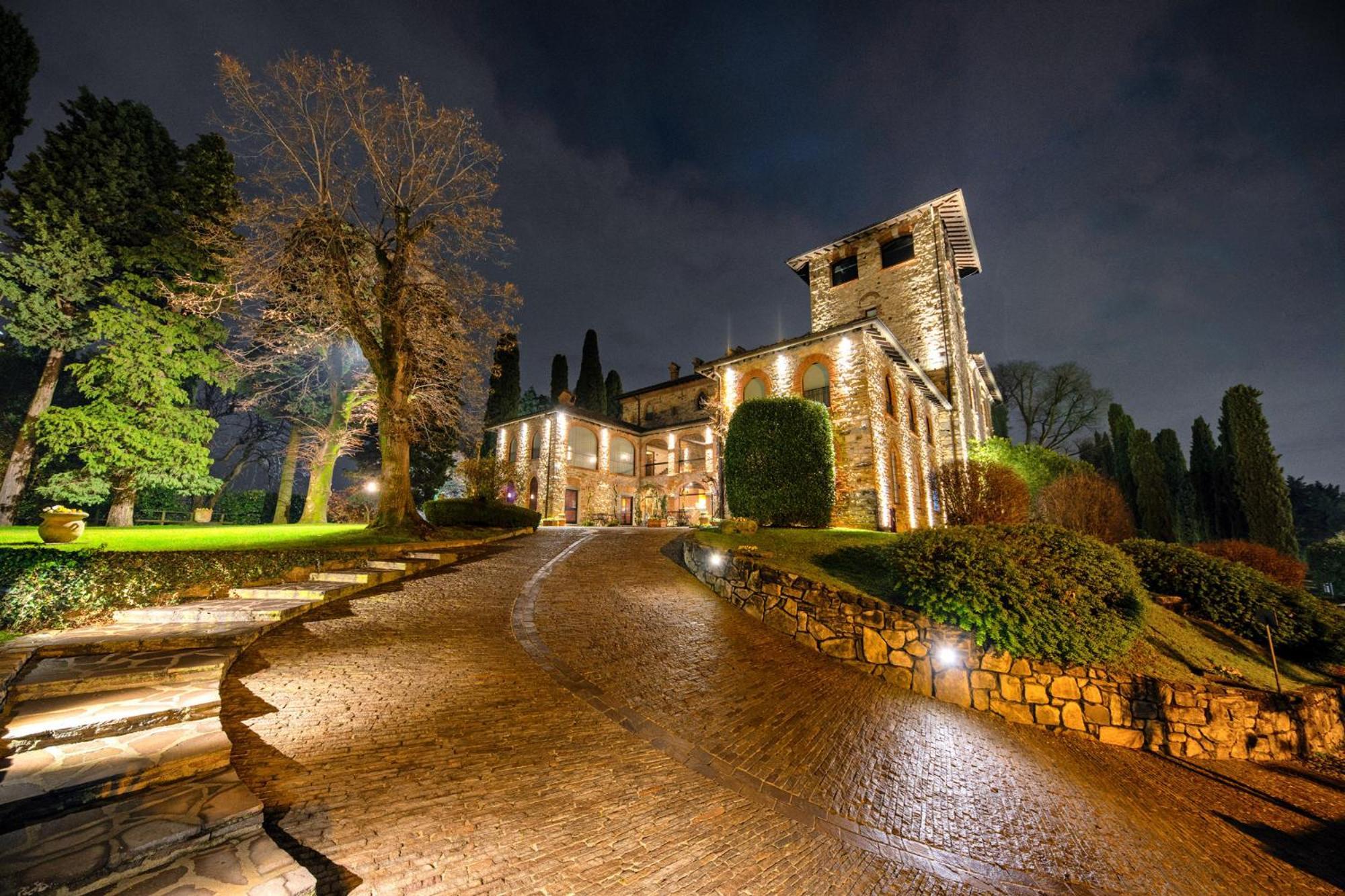 Relais & Spa Castello Di Casiglio Erba Extérieur photo